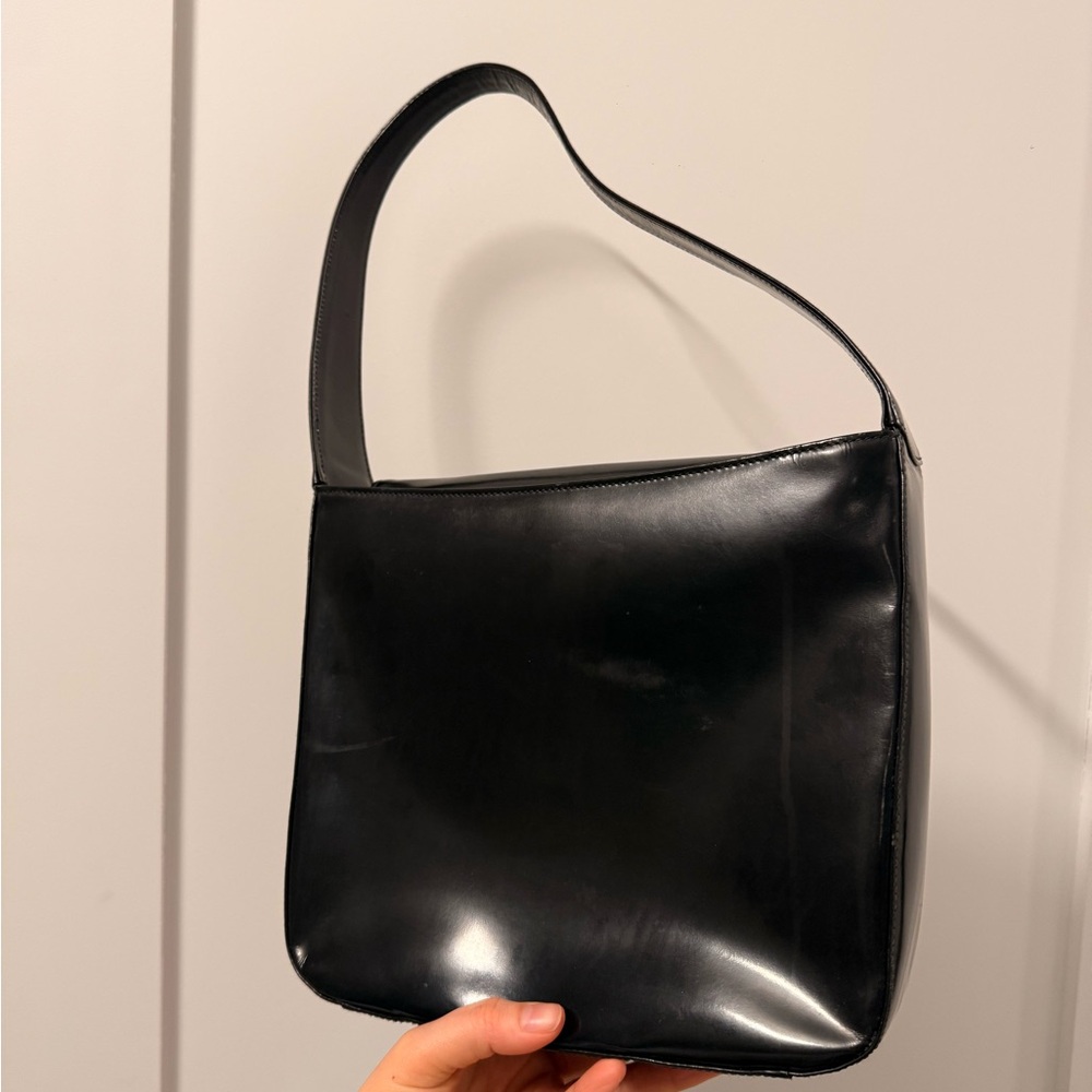 GUCCI Monogram Leather Tote Bag - Picture 2 of 8